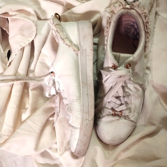 Ted Baker "Astrina" White Leather Women's Sneakers - Picture 7 of 10